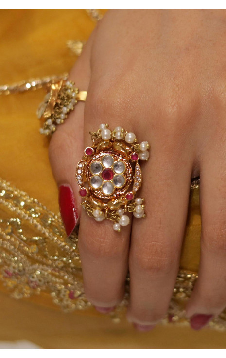 Simi (Ring)